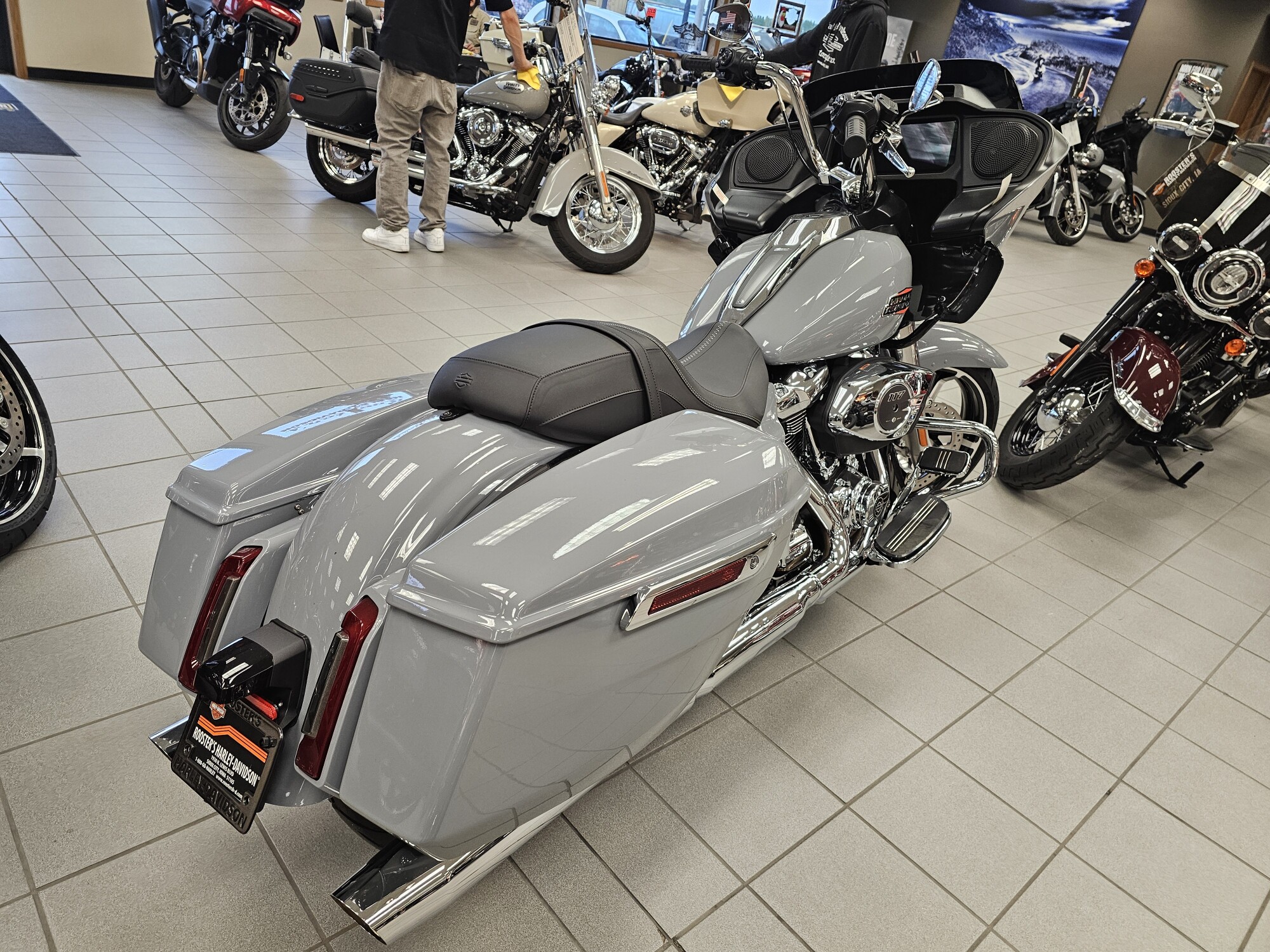 FLTRX 2026 Road Glide®, photo 8