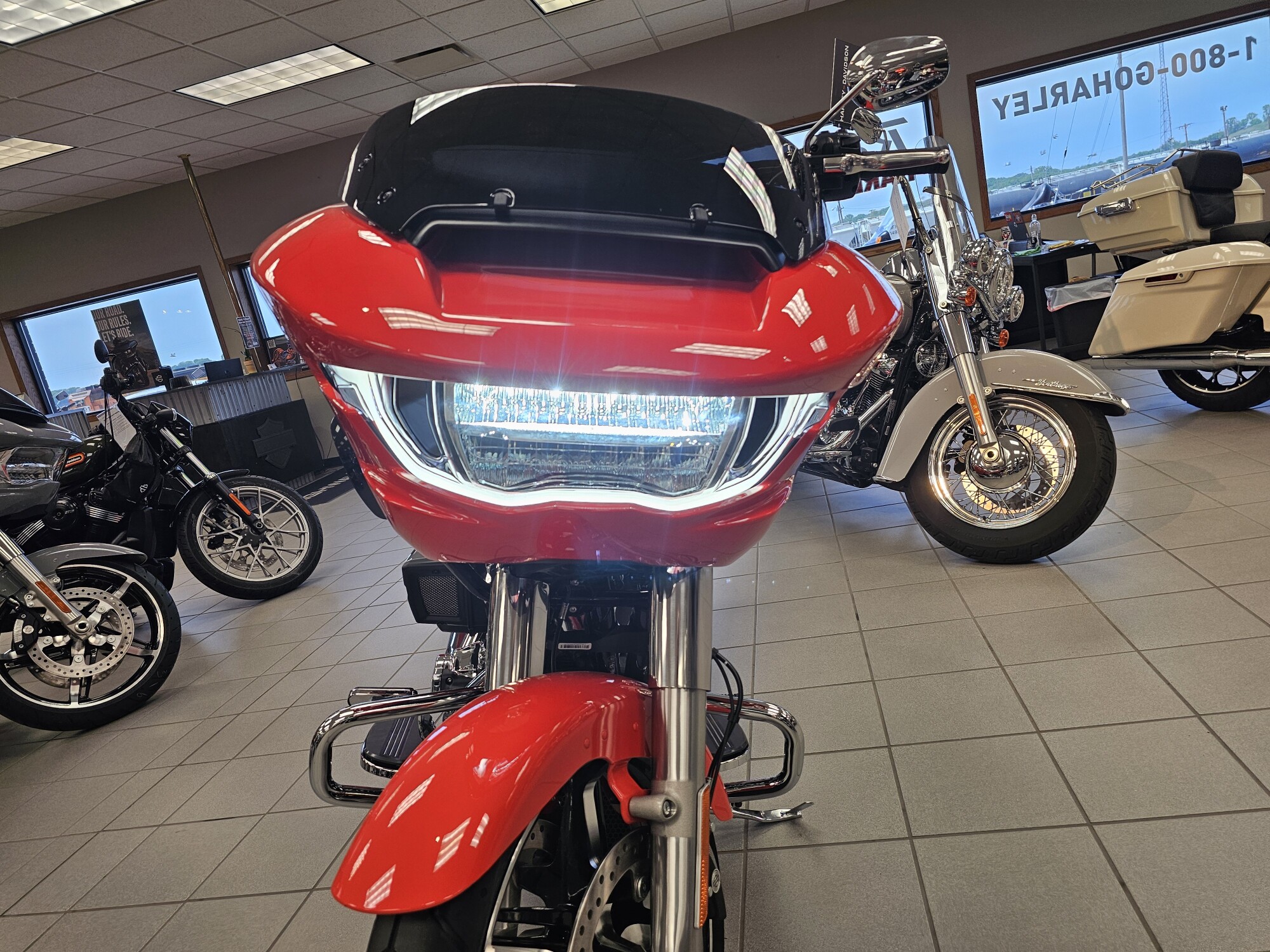 FLTRX 2026 Road Glide®, photo 18