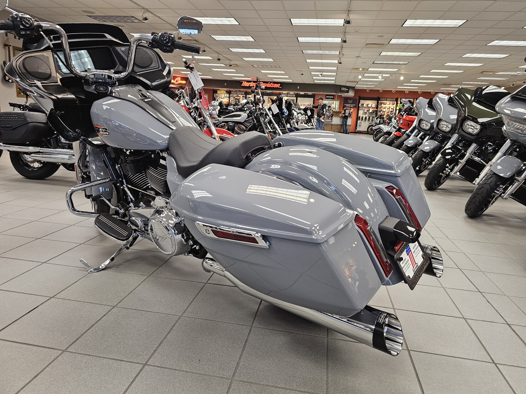 FLTRX 2026 Road Glide®, photo 6