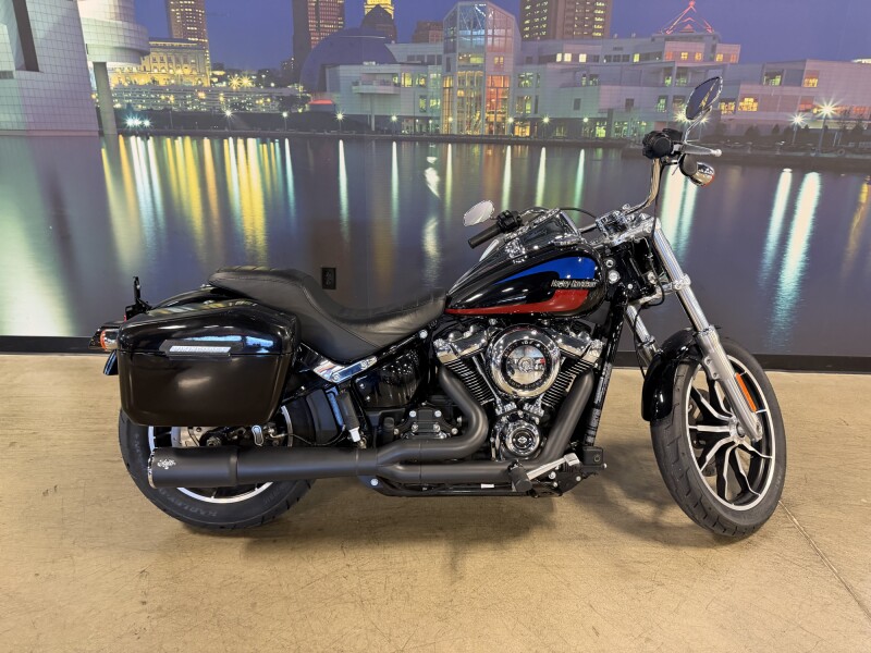 FXLR 2018 Low Rider®