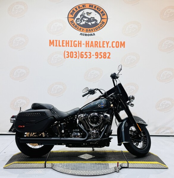 2025 Heritage Classic FLHC