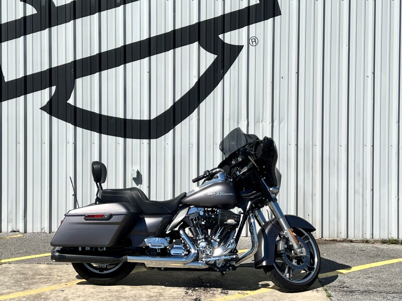 2016 Harley-Davidson® Street Glide® Special Charcoal Denim