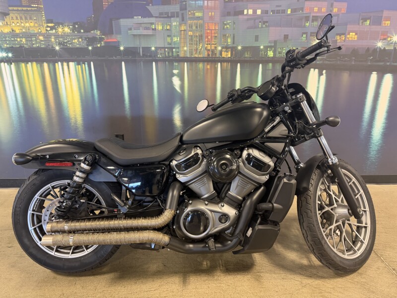 RH975S 2023 Nightster™ Special