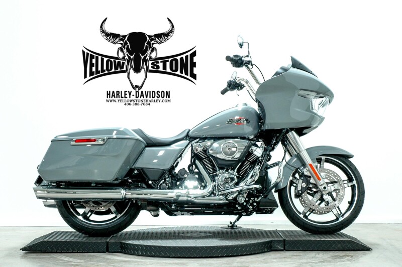 2026 Harley-Davidson® Road Glide® Dark Billiard Gray Black Solo Cast Wheels
