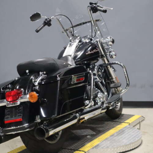 2012 Harley-Davidson® Road King® FLHR thumb 0