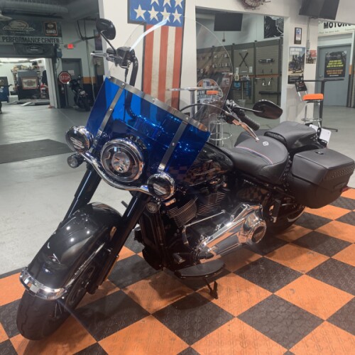 2026 Harley-Davidson Heritage Classic FLHC Liberty Edition thumb 0