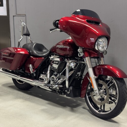 FLHXS 2017 Street Glide® Special thumb 3
