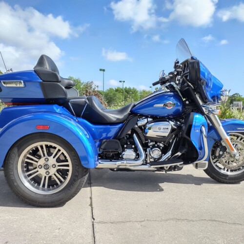 FLHTCUTG 2024 Tri Glide™ Ultra thumb 3