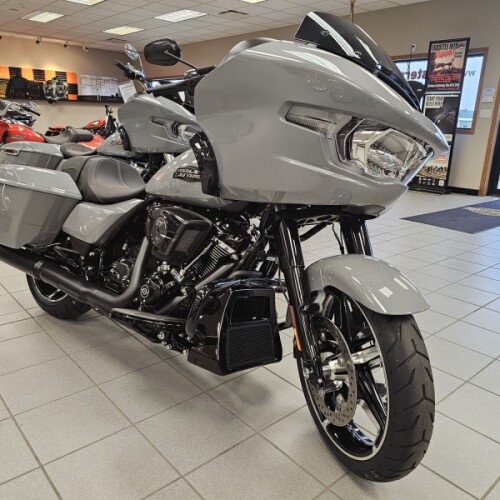 FLTRX 2026 Road Glide® thumb 3