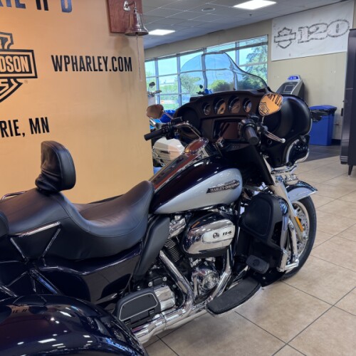 2020 Harley-Davidson® Tri Glide® Ultra Midnight Blue/Barracuda Silver thumb 1