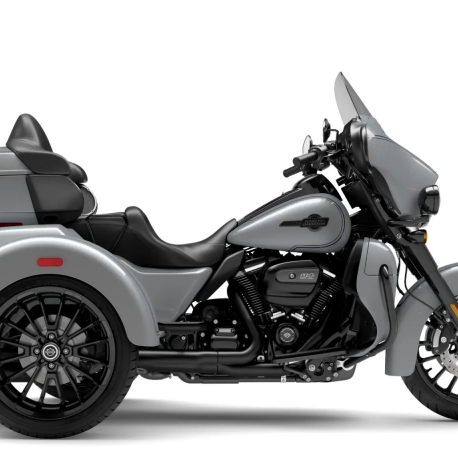 2025 FLHTCUTG Tri Glide® Ultra thumb 3