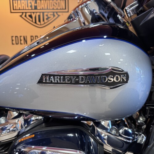 2020 Harley-Davidson® Tri Glide® Ultra Midnight Blue/Barracuda Silver thumb 3