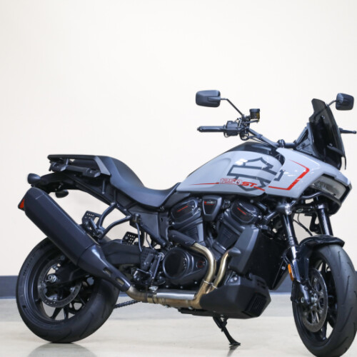 RA1250ST 2025 Pan America® 1250 ST thumb 3