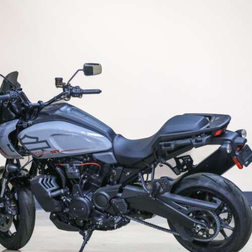 RA1250ST 2025 Pan America® 1250 ST thumb 1