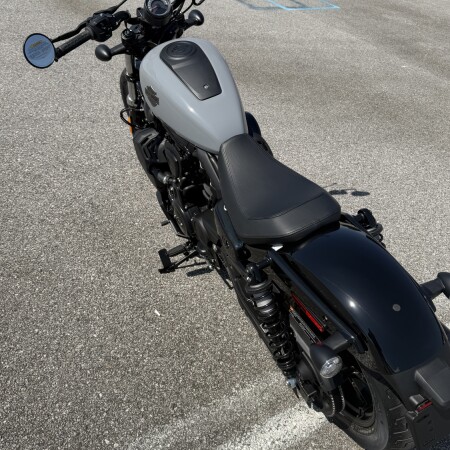2026 Harley-Davidson® Nightster® Dark Billiard Gray thumb 1