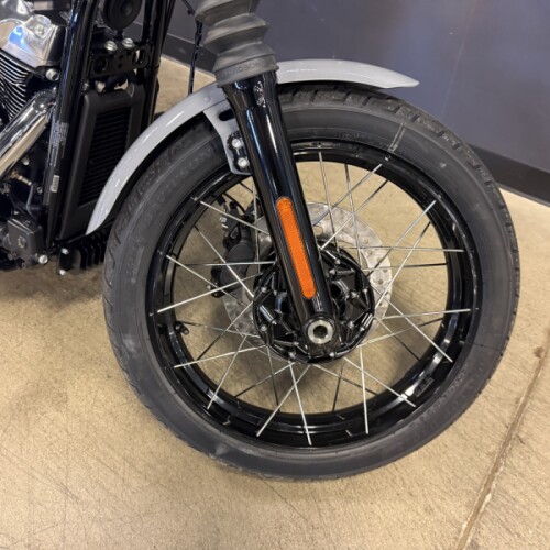 FXBB 2026 Street Bob® thumb 2