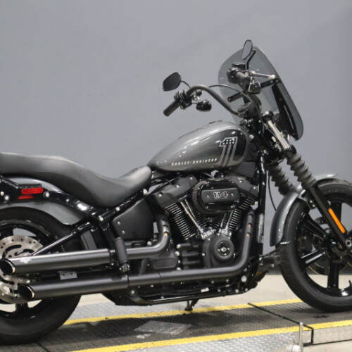 2022 Harley-Davidson® Street Bob® 114 FXBBS thumb 2