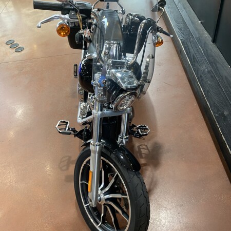 FXLR 2019 Low Rider® thumb 1
