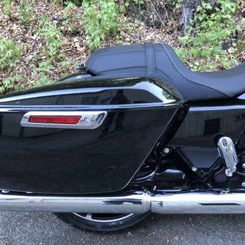 2025 Harley-Davidson® Street Glide® Vivid Black thumb 2