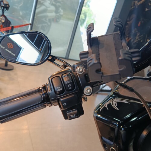 2011 Harley-Davidson® CVO™ Road Glide® Ultra thumb 1
