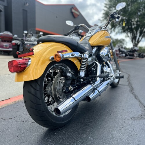 FXDC 2013 Super Glide® Custom thumb 2