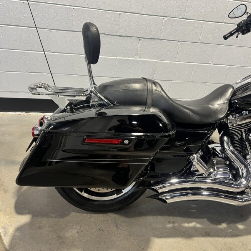2015 Harley-Davidson® Road Glide® Special Vivid Black FLTRX thumb 0