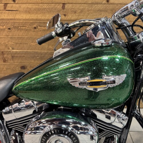 2013 Harley-Davidson® Softail® Deluxe Hard Candy Lucky Green Flake  FLSTN thumb 3