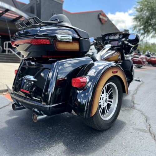FLHTCUTG 2024 Tri Glide™ Ultra thumb 2