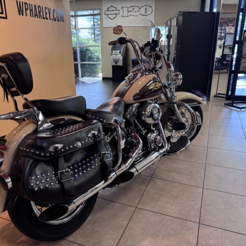 2014 Harley-Davidson® Heritage Softail® Classic Sand Pearl/Canyon Brown Pearl thumb 0