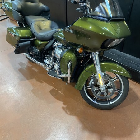 FLTRK 2022 Road Glide® Limited thumb 3