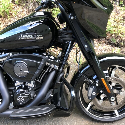 2024 Harley-Davidson® Street Glide® Vivid Black - Black Finish thumb 3