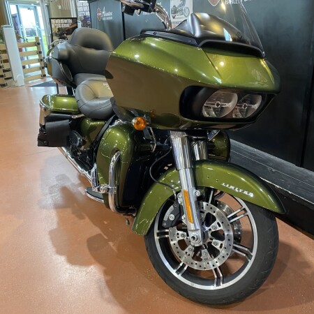 FLTRK 2022 Road Glide® Limited thumb 2