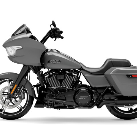 2026 Harley-Davidson Road Glide FLTRX thumb 2