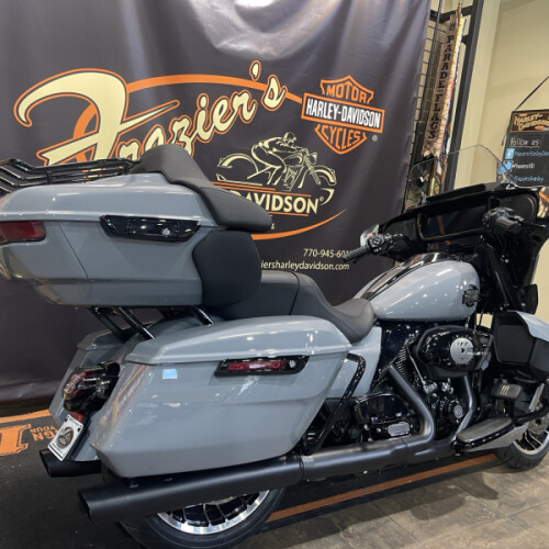 2026 Harley-Davidson® Street Glide Limited Dark Billiard Gray - Black Finish thumb 3