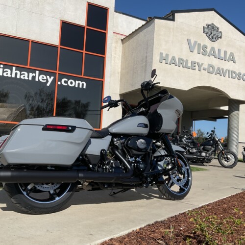 FLTRX 2026 Road Glide® thumb 3