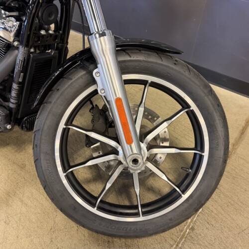 FXLR 2018 Low Rider® thumb 0