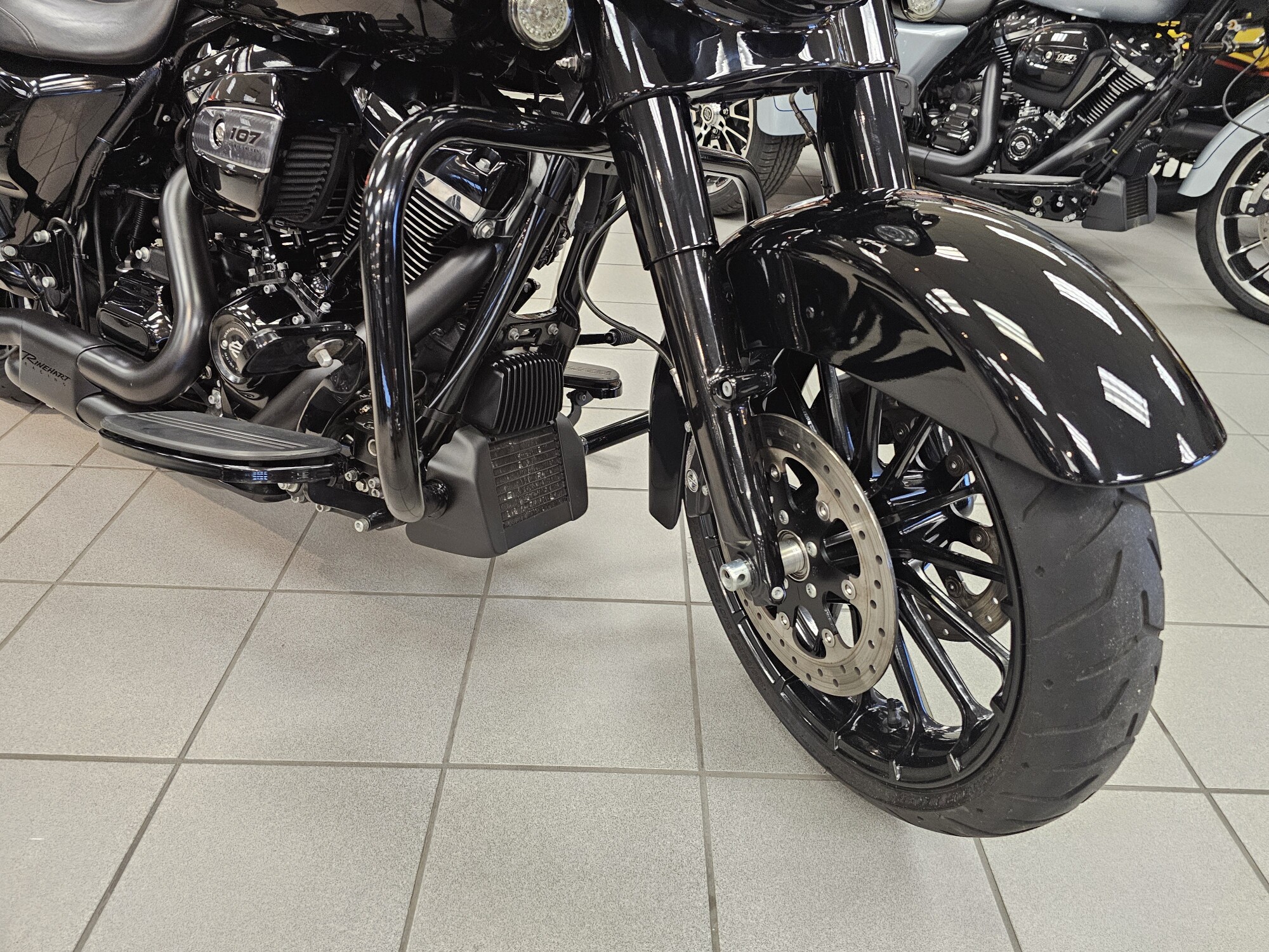 FLHXS 2018 Street Glide® Special, photo 10
