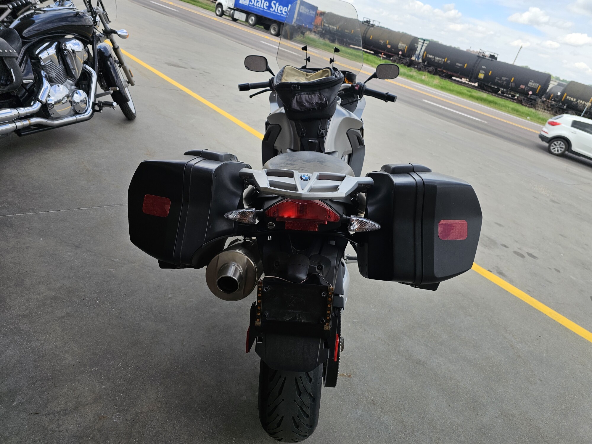 16FT 2016 F 800 GT, photo 7