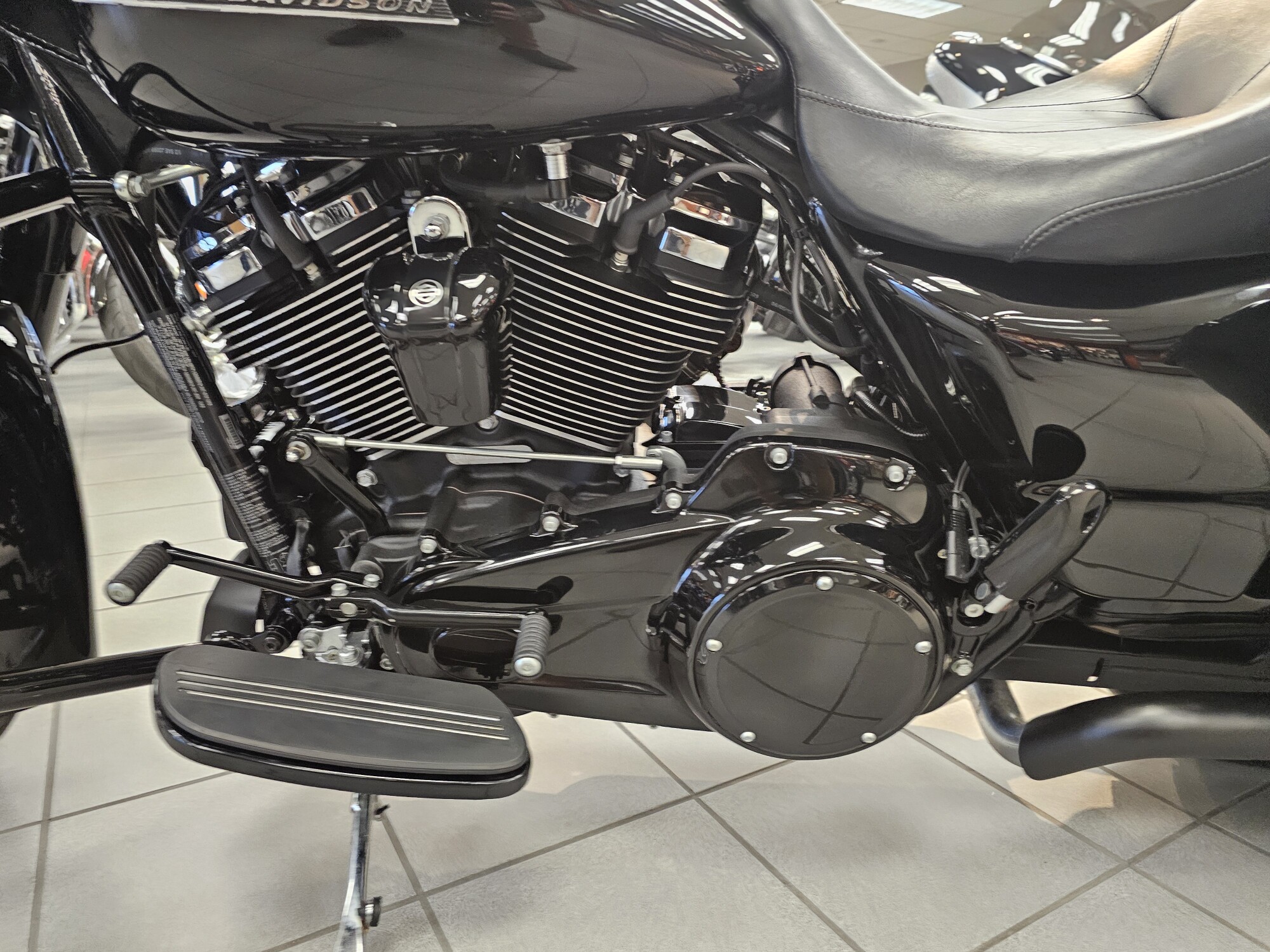 FLHXS 2018 Street Glide® Special, photo 20