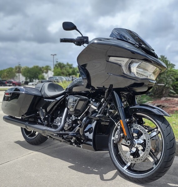 Harley-Davidson® Road Glide™ 2026