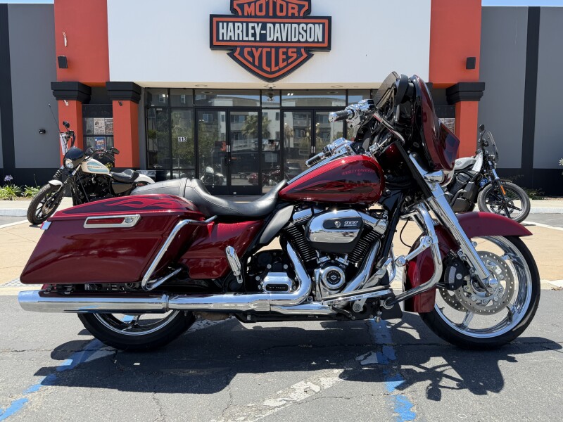 2017 Harley-Davidson Street Glide Special