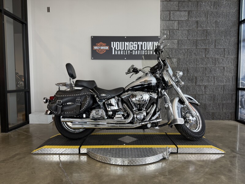 2003 Harley-Davidson® Heritage Softail® Classic FLSTC