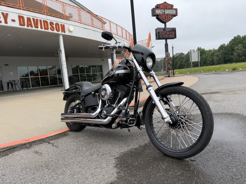 2003 Harley-Davidson® Night Train® Vivid Black