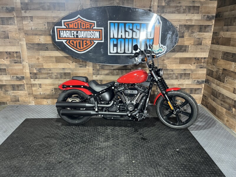 2023 Harley-Davidson® Street Bob® 114 Redline Red
