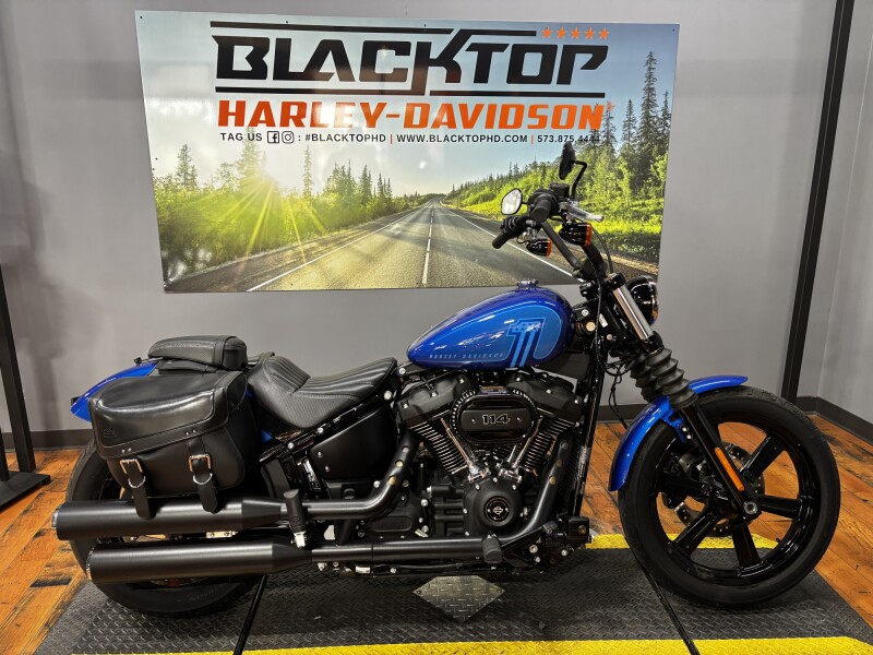 2024 Harley-Davidson® Street Bob™ 114 BLUE BURST