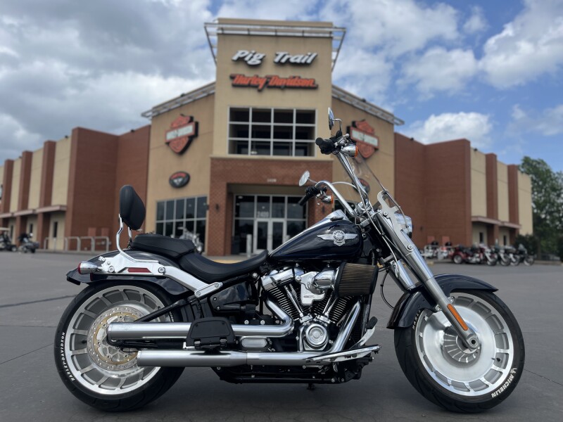 2019 Harley-Davidson® FLFBS Fat Boy® 114 Midnight Blue 043722