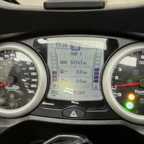 Incoming Unit: 2013 Triumph Trophy SE  thumb 2