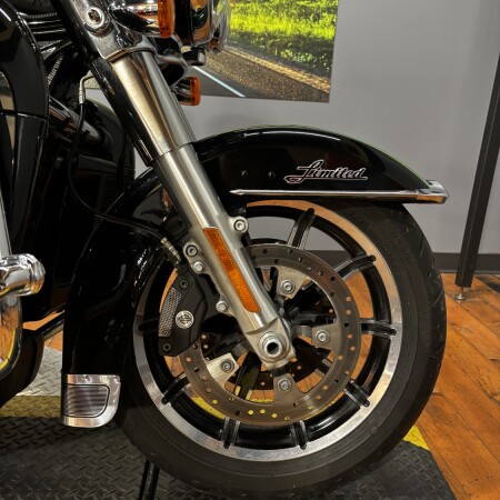 2015 Harley-Davidson® Ultra Limited DEEP JADE/BLK W/ PINSTRIPE thumb 0
