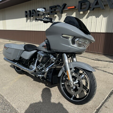 FLTRX 2026 Road Glide® thumb 3