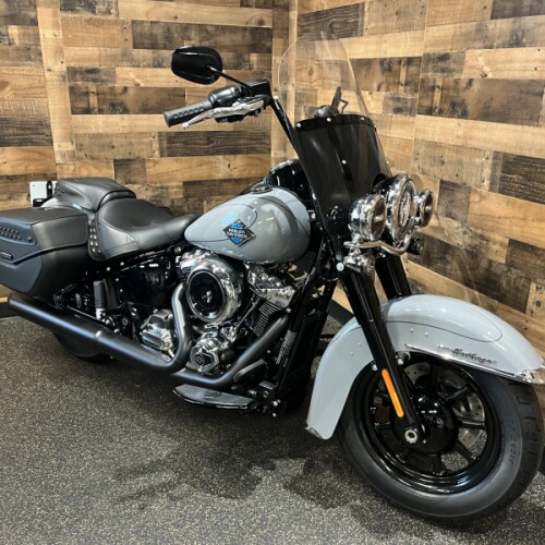 2026 Harley-Davidson® Heritage Classic Dark Billiard Gray Black Cast Wheels   FLHC thumb 3